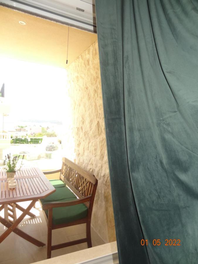 Fantazija Appartement Vodice Buitenkant foto