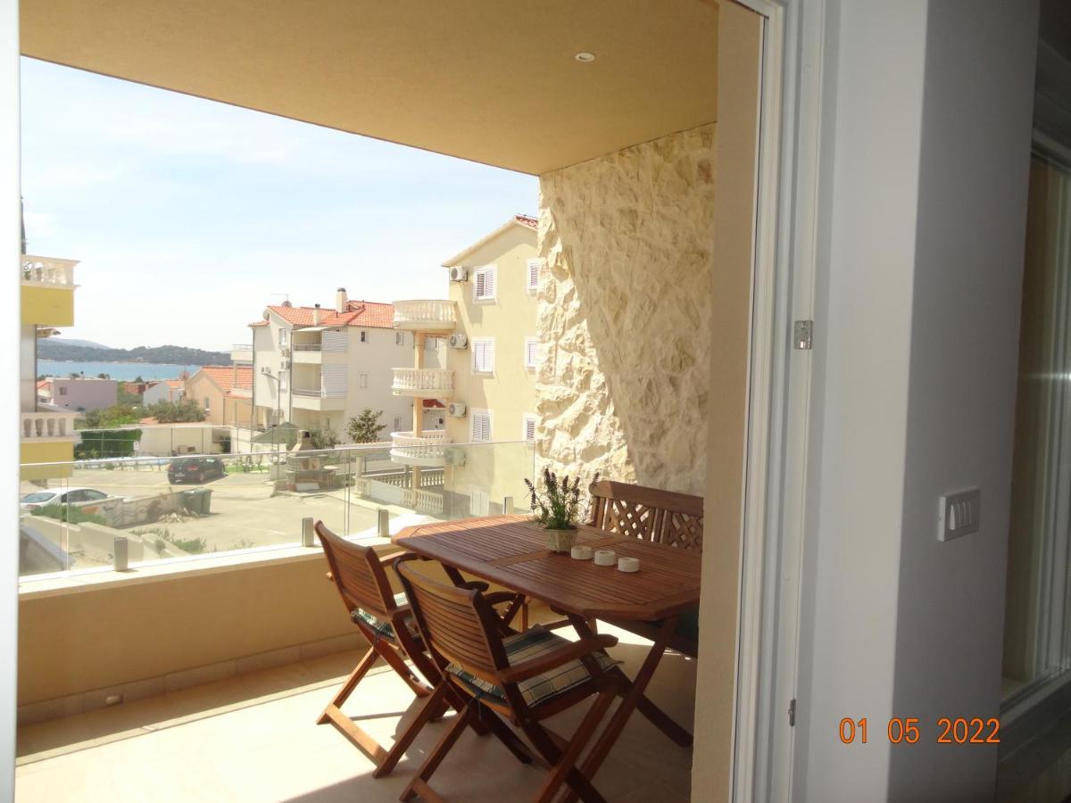 Fantazija Appartement Vodice Buitenkant foto