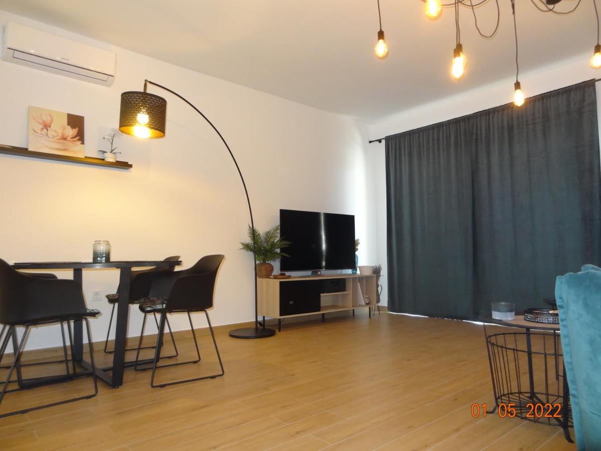 Fantazija Appartement Vodice Buitenkant foto