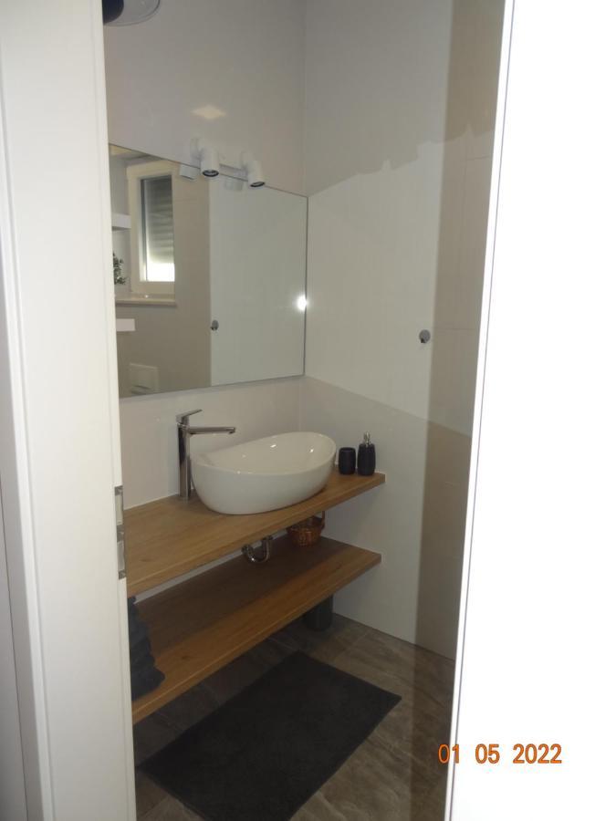 Fantazija Appartement Vodice Buitenkant foto